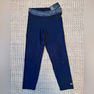 Nike Cross Waist Logo Elastic leggings with Mesh details NWT